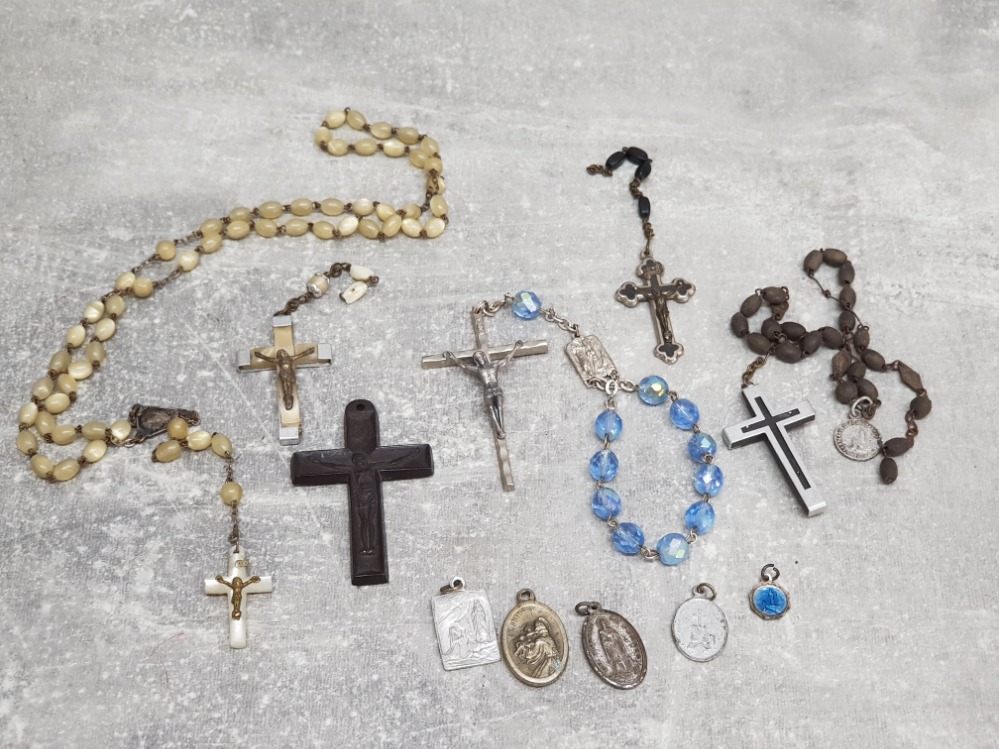 WWII christian army navy airforce bakelite pledge of victory crucifix, other crucifixs, rosary beads