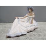 Large Nao by Lladro figure 1265 Grace