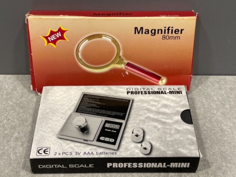 89mm handheld 10x Magnifying glass loupe and Digital scales all new