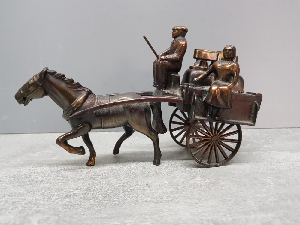 Three table lighters to include a camel and horse and carriage. - Bild 3 aus 3
