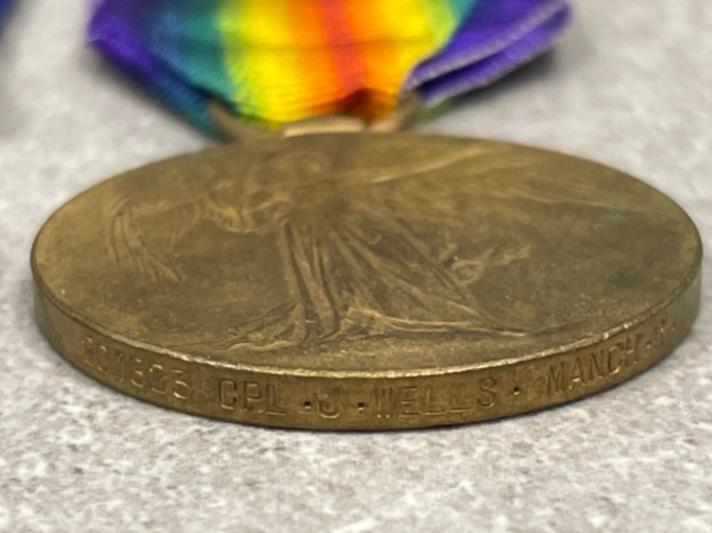 Medals WWI pair silver and victory medals awarded to Cpl J. Wells Manchester reg 201823 - Image 3 of 3