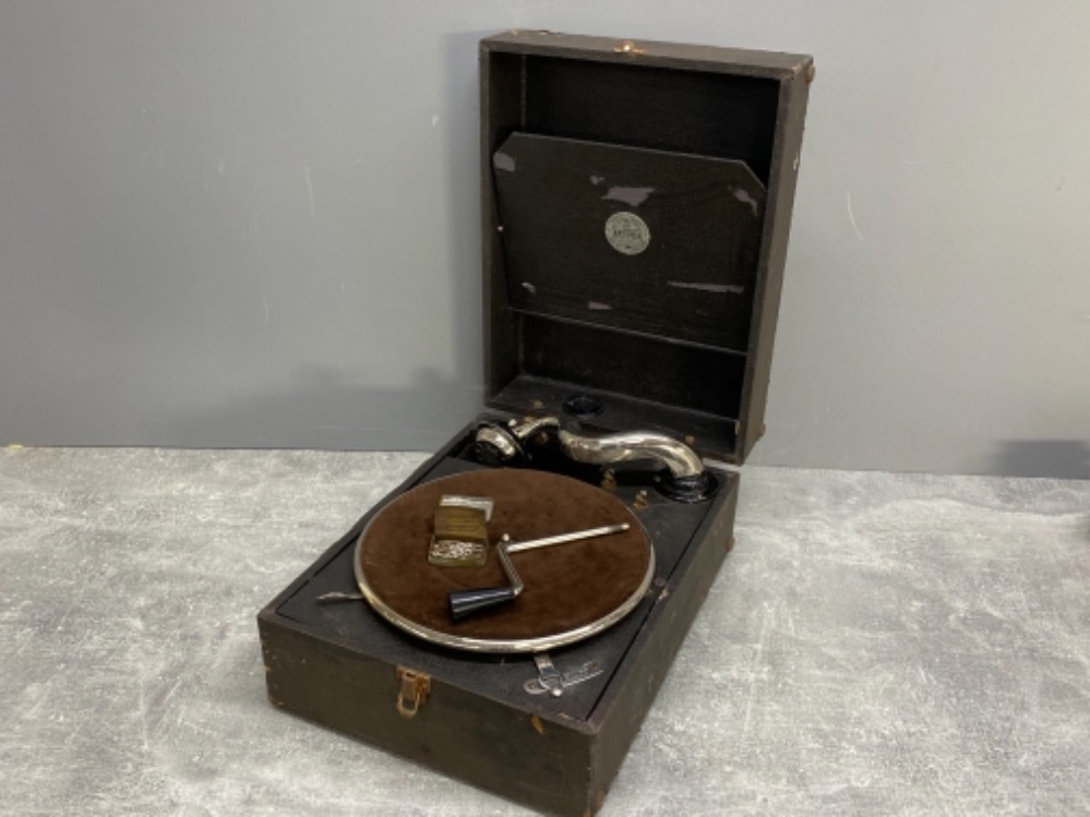 Vintage world famed Antoria turntable record player, complete with handle and spear needles, in good