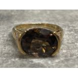 9ct gold Smokey quartz ring with diamond shoulders, 3.79g