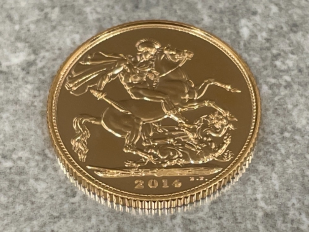 22ct gold 2014 full sovereign coin unc