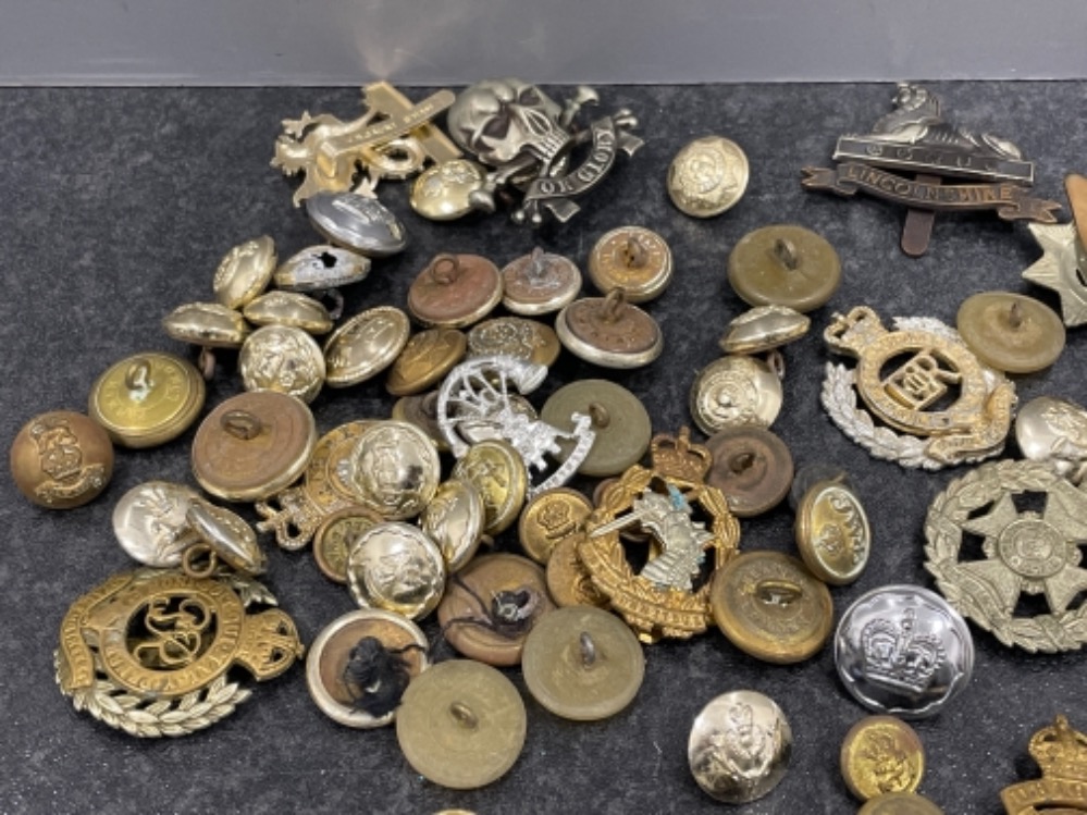 Military badges and buttons accumulation - Image 3 of 3