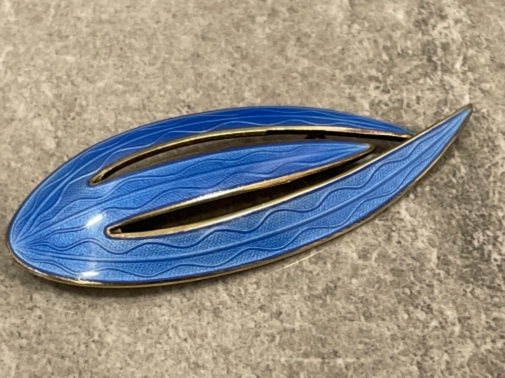 2 stunning Norway designer brooches by Aksel Holmsen, both sterling silver and enamel. Fully - Image 2 of 4