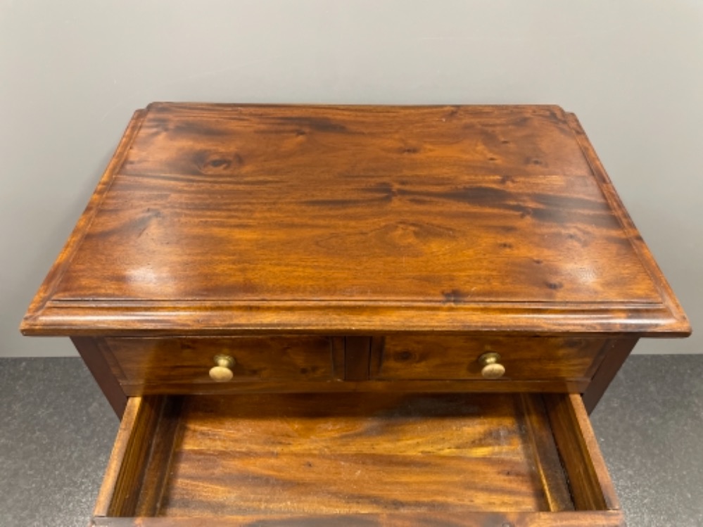 Apprentice miniature chest of 2 over 3 drawers in flame mahogany on bracket feet with brass handles. - Image 4 of 4