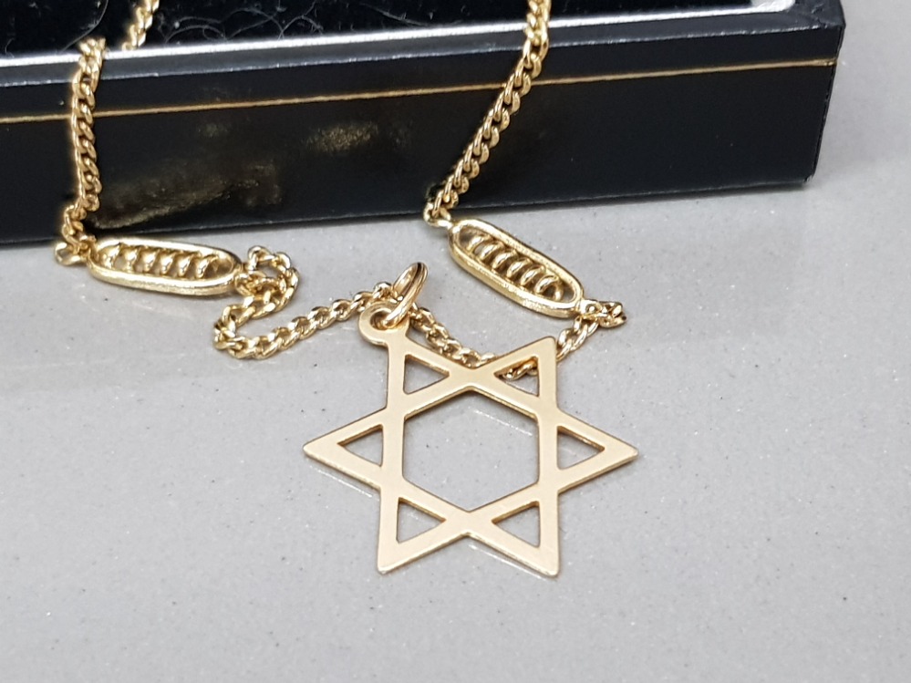 9ct gold Star of David pendant - goldplated chain, 0.8g pendant weight