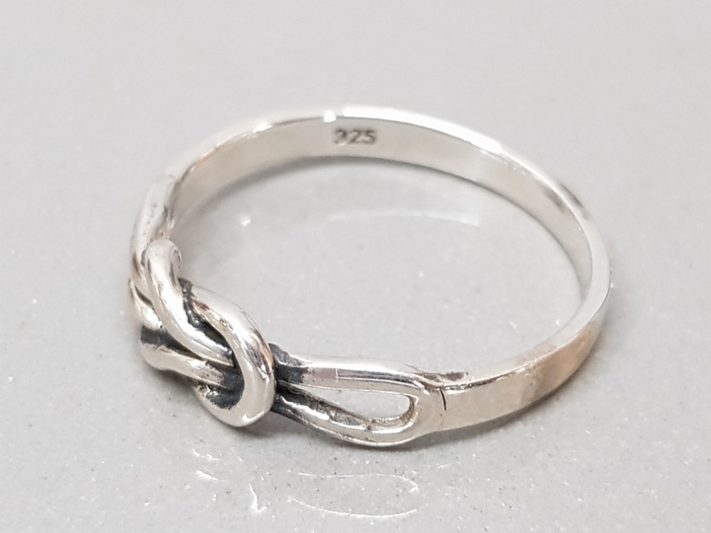3 silver band rings, 5g total - Image 2 of 4
