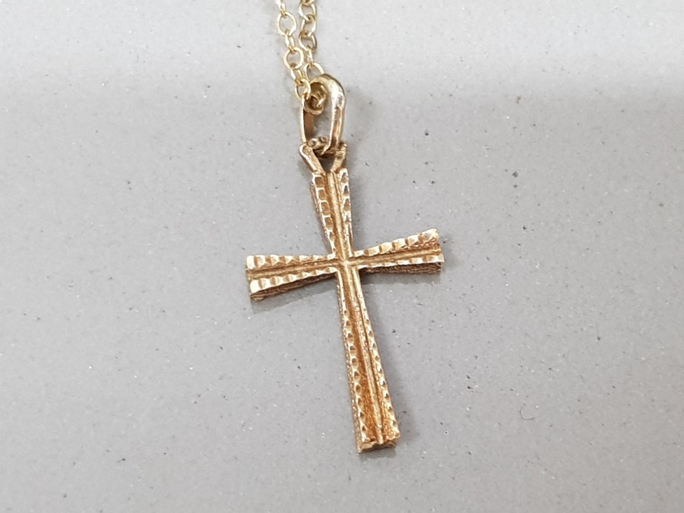 9ct gold cross & 9ct gold chain, 2.1g - Image 2 of 2