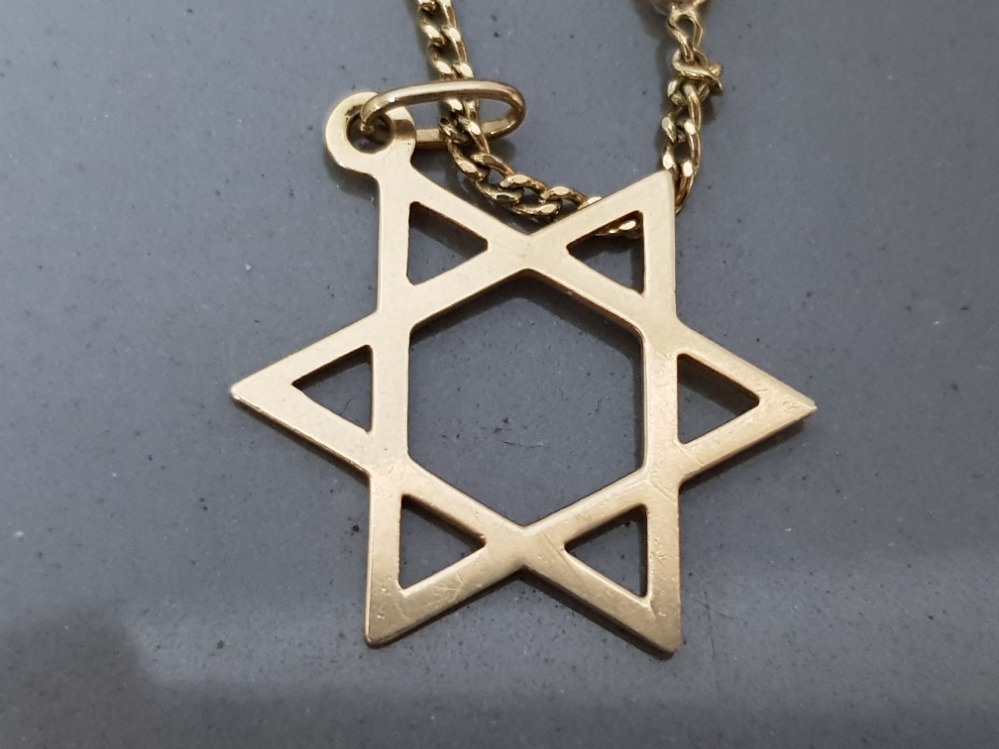 9ct gold Star of David pendant - goldplated chain, 0.8g pendant weight - Image 2 of 2