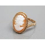 9k yellow gold Shell cameo ring, size M, 2.6g gross