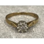 Ladies 9ct gold diamond ring. Size M 1.5G