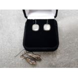 Two pairs of silver earrings one set mother of pearl, 6.2g gross