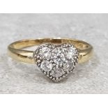 9k yellow gold and CZ ring, soze Q½, 2g gross