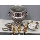 Collection of items in silver plate and various other metals