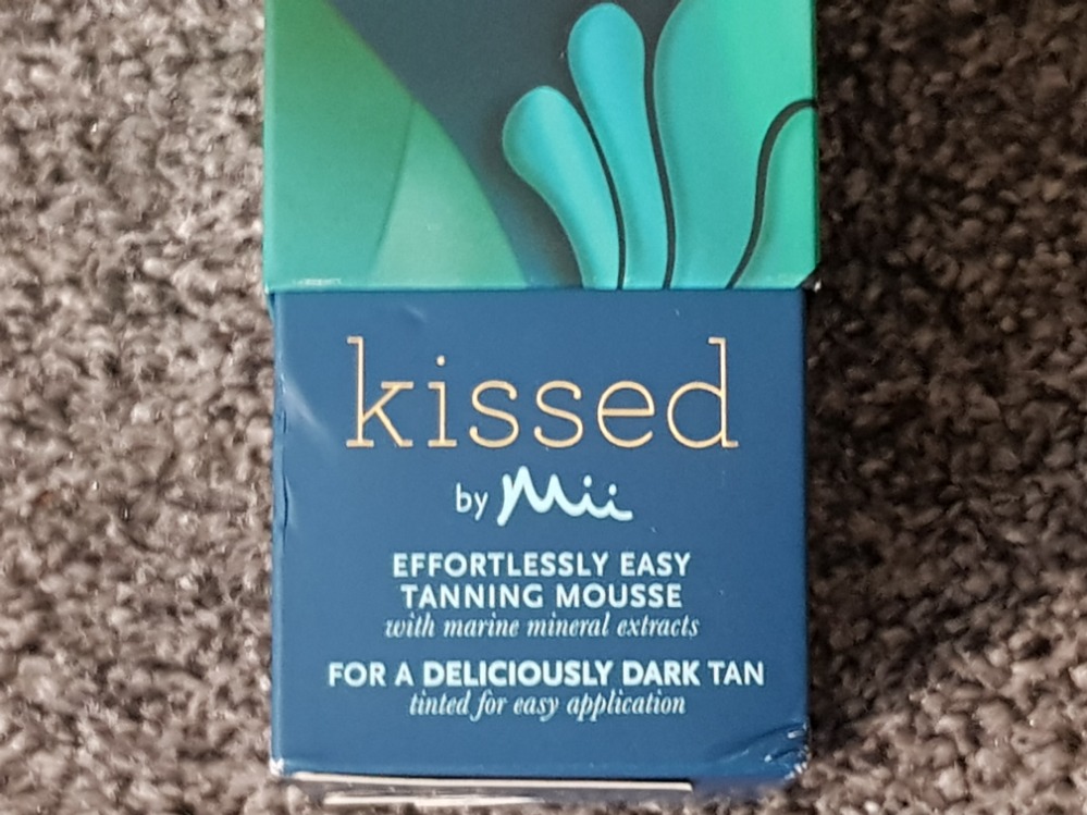 28 boxes of Kissed by Mii Tanning mousse - Image 2 of 2