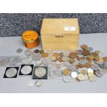 Box and tin of mixed coinage including commemorative and 1937 one shilling coin, 1925 German Reich
