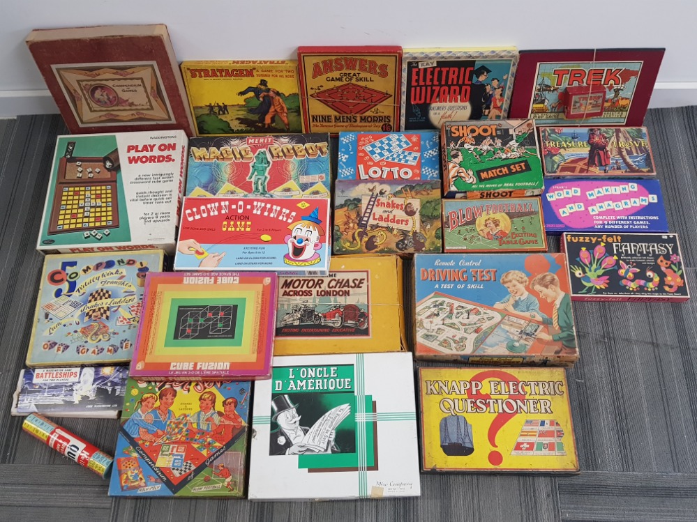 21 boxed vintage boardgames including Compendium of games, electric wizard, driving test etc