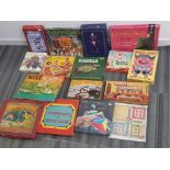 15 boxed vintage boardgames including birds, beasts and fishes, compendium of games and Hungry