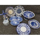 Box of blue and white china including 2 pieces of spode Hors d'oeuvres and large centre piece etc