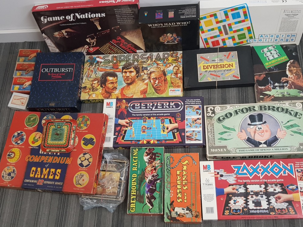 Box of vintage games mostly boxed including titles such as superstars, go for broke, greyhound