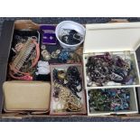 Box containing a large Quantity of miscellaneous costume jewellery, rings, necklaces etc also
