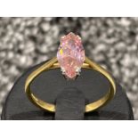 Ladies 9ct gold Pink stone ring. Featuring a Marque stone. Size S1/2