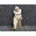 Lladro figure 5203 little jester, in good condition