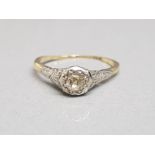 18ct yellow gold diamond ring size m 1.86g gross