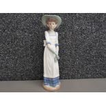 Large Nao by Lladro figure, elegant lady