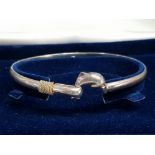 Silver dolphin design bangle, 9.5g