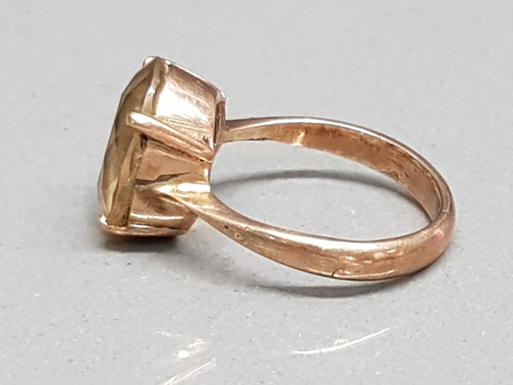 A 9ct rose gold and citrine antique ring size I 2.79g gross. - Image 2 of 3