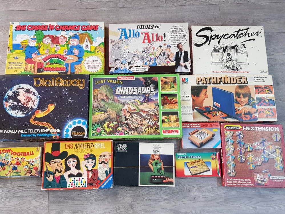 12 boxed vintage games including 2x Waddingtons titles Lost Valley Dinosaurs & Dial Away etc