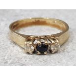 9ct yellow gold sapphire & cubic zirconia 3 stone ring, 1.6g gross, size I