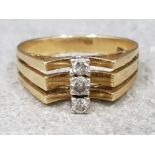 18ct yellow gold 3 stone diamond ring, comprising of 3 round brilliant cut diamonds set in a claw