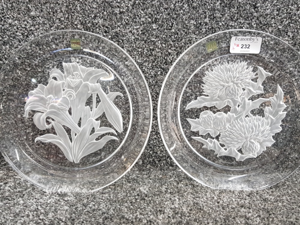 Pair of vintage Hoya japan art glass plates with floral designs together with ruby coloured vase and - Image 3 of 3