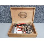 A good weinthal & co cigar box with various callipers measuring tools etc