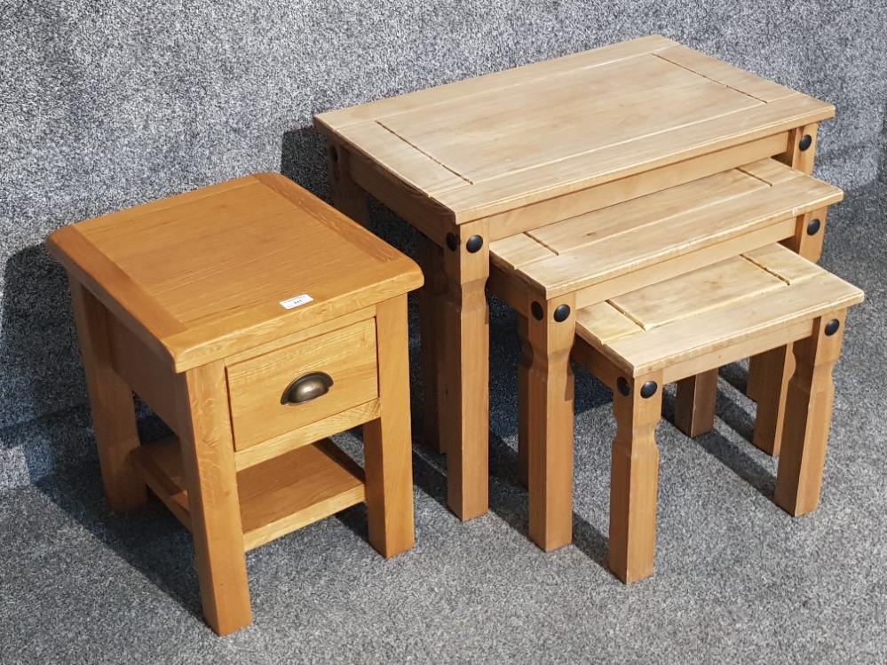 An oak bedside drawer and a nest of tables. - Image 2 of 2