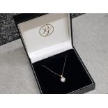 CZ solitaire pendant & 9ct gold chain, 2.1g gross