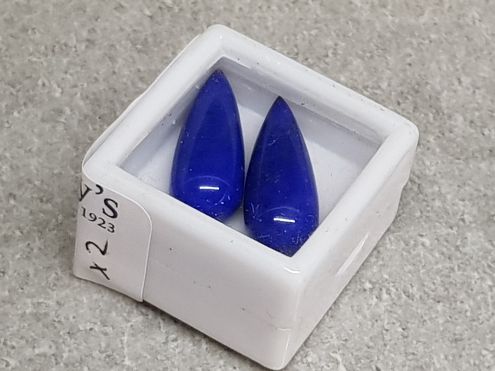 A pair of high polished lapis lazuli tear drop stones together with a pair of high polished rose - Image 2 of 3