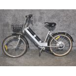 Wuxhing electric bicycle with charger (5 speed) ready to go