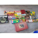 Box containing 17 different vintage games 30s-50s including James bond secret service game, fluolet,