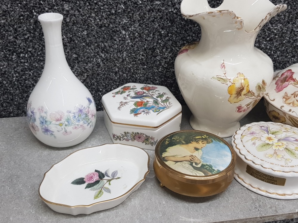 Miscellaneous pottery includes Wedgwood - Image 2 of 2