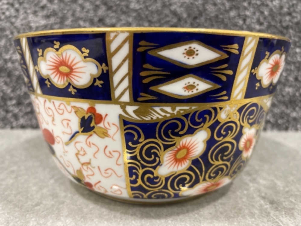 Royal Crown Derby Imari patterned bowl. (15cms) - Image 2 of 3