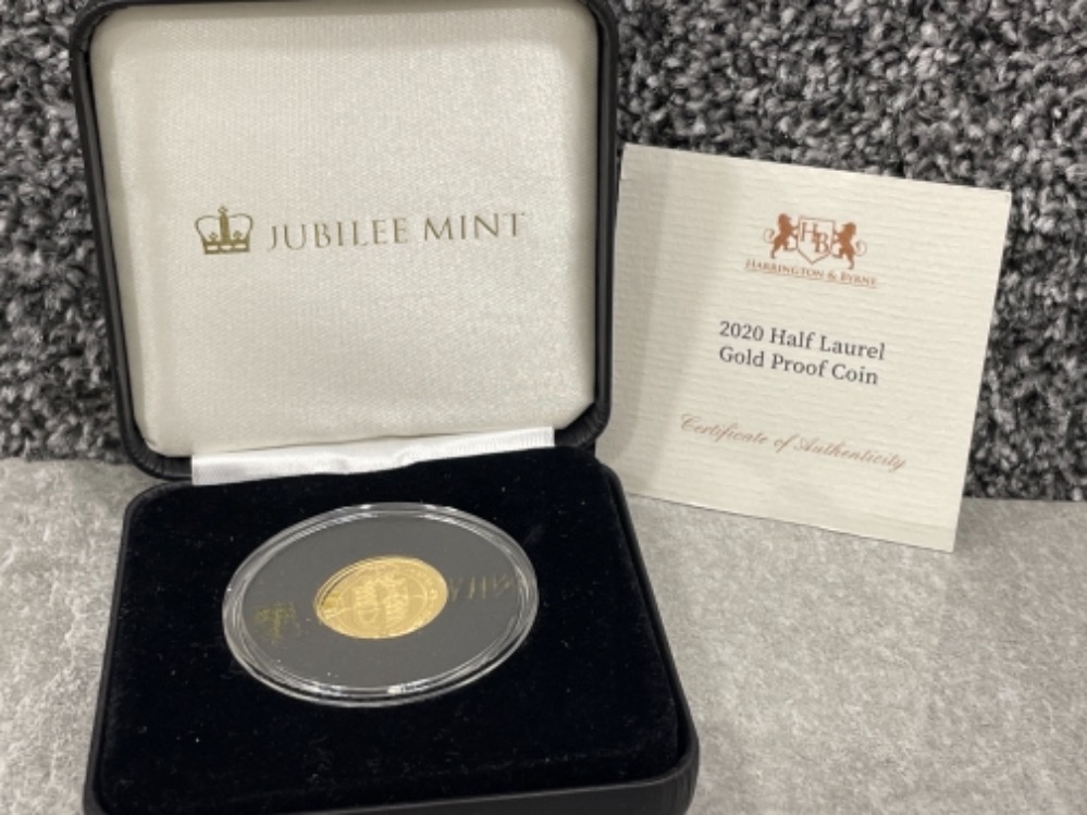 22ct gold proof QEII 2020 Tristan da Cunha 1/2 sovereign coin with box and certificate