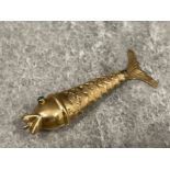 Vintage 9ct gold Articulated fish pendant (2.7g)