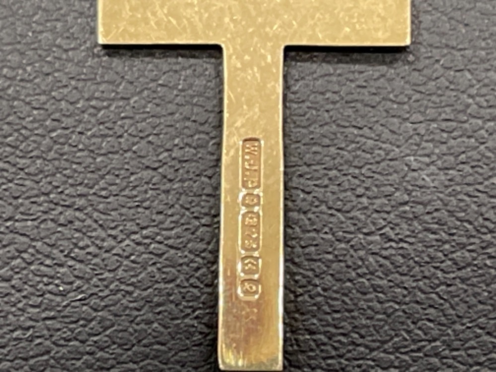 9ct gold cross pendant and 20” chain (4.4g) - Bild 3 aus 3