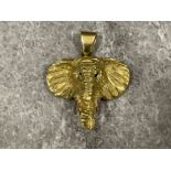 18ct gold Elephant head pendant (7.3G)