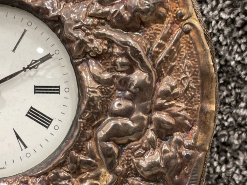 Hallmarked Silver cherub clock. Featuring a white dial and black Roman numeral hour markers - Image 2 of 3